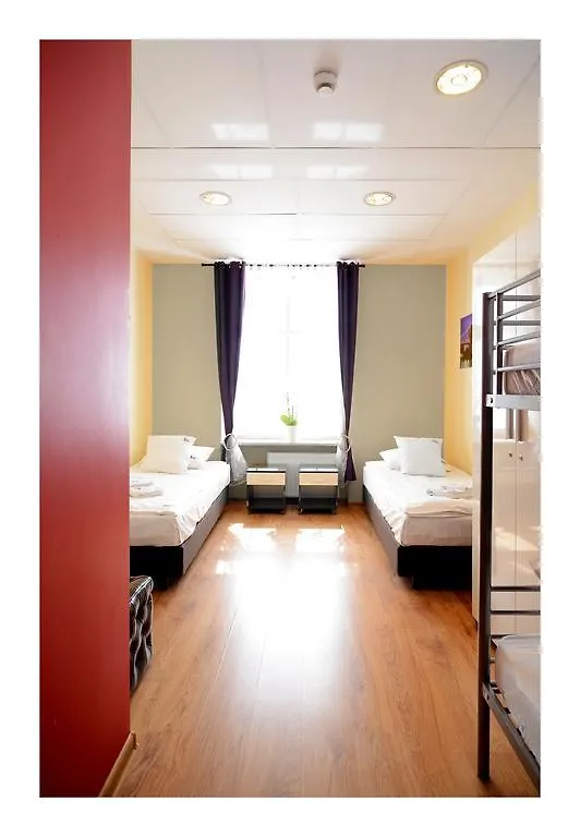 3 City Hostel غدانسك